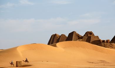 Properzi intervista Maria Teresa Amore scrittrice vicina a De Andrè